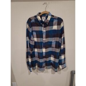 Woolrich Men's SZ Lg blue plaid Flannel shirt snap front cabincore hiking camp